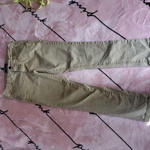 28x30 aero skinny khakis